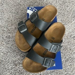 Birkenstock Arizona black size 36. Worn less than 5 times with original box